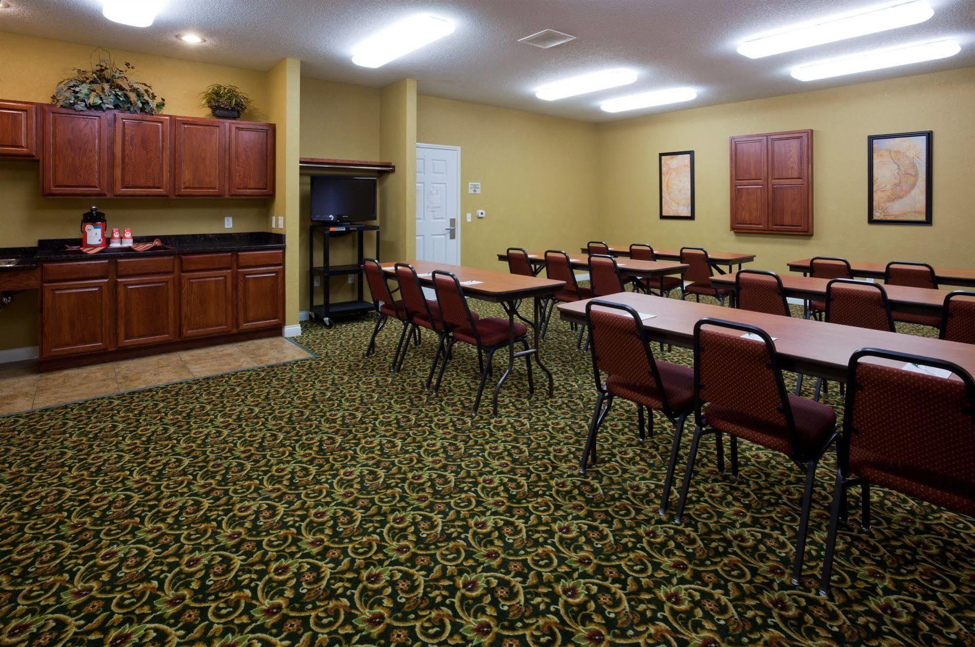Grandstay Residential Suites Hotel Faribault Exterior photo