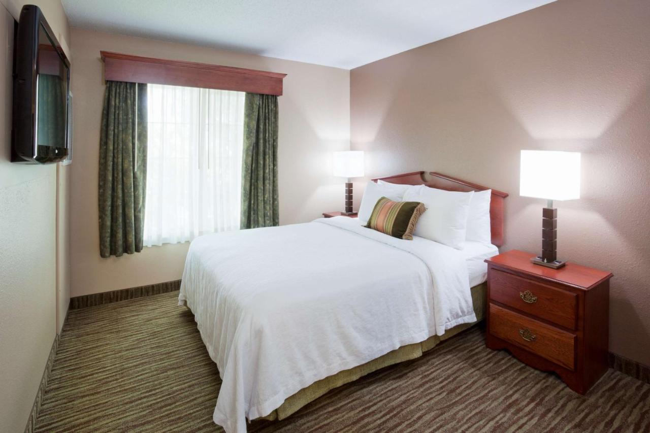 Grandstay Residential Suites Hotel Faribault Exterior photo